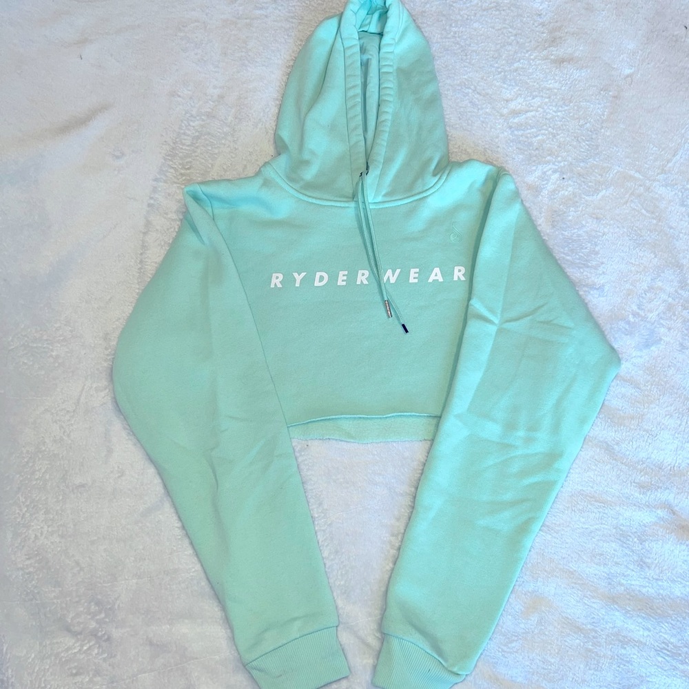 Ryder Wear Cropped Hoodie